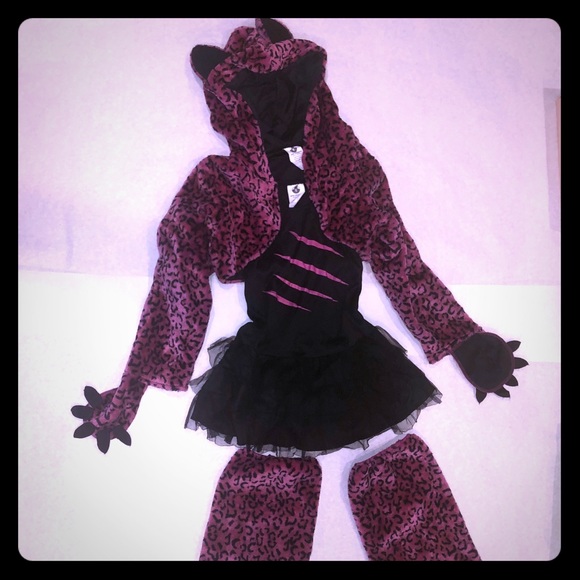 Spirit of Halloween Other - Girls “bad kitty” costume